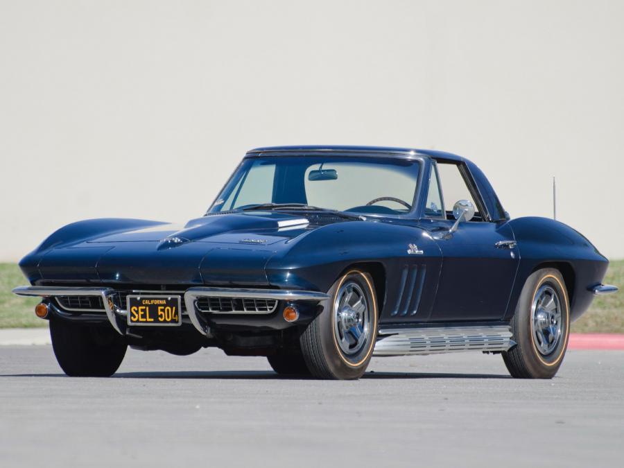  Chevrolet Corvette Stingray 427 Convertible 1966 года  (фото 4 из 8)